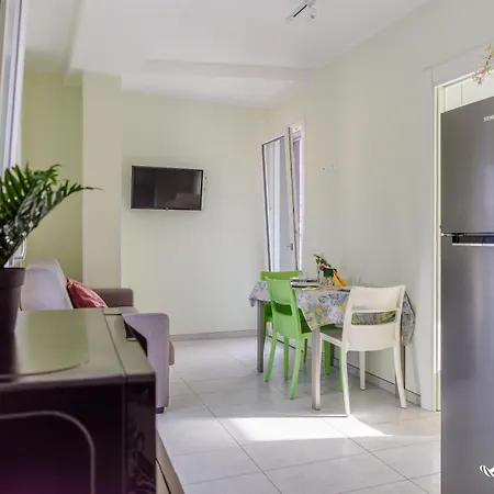 Gavioli - Invacanza Apartment Alba Adriatica